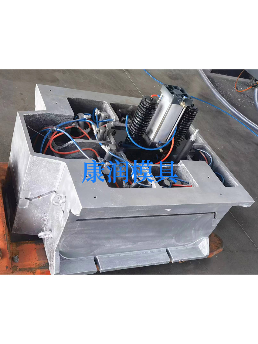 汽車(chē)模具